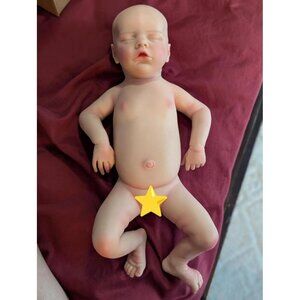 🆕18 Inch Realistic Reborn Baby Doll Silicone-Made & Lifelike Newborn Baby Girl